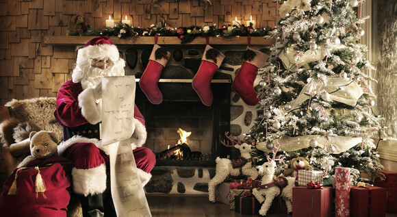 Papa Noel y Aurora Boreal