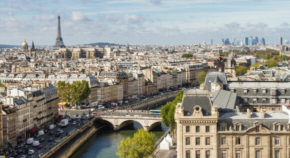 De París a Roma con amor, Francia, Suiza e Italia